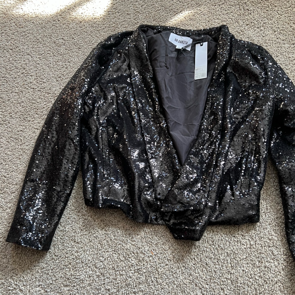 Sequence jacket
